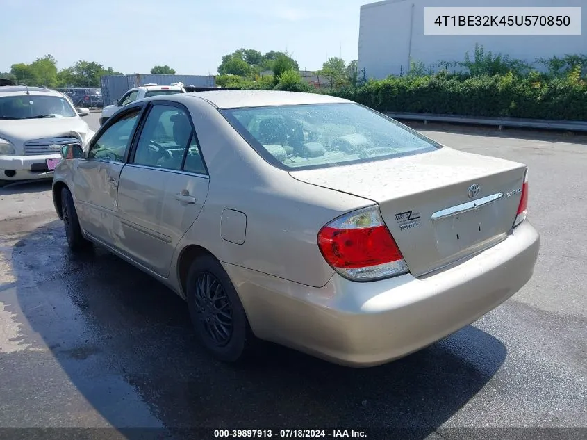 2005 Toyota Camry Le VIN: 4T1BE32K45U570850 Lot: 39897913