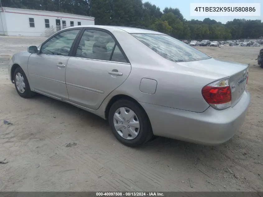 2005 Toyota Camry Le VIN: 4T1BE32K95U580886 Lot: 40097508