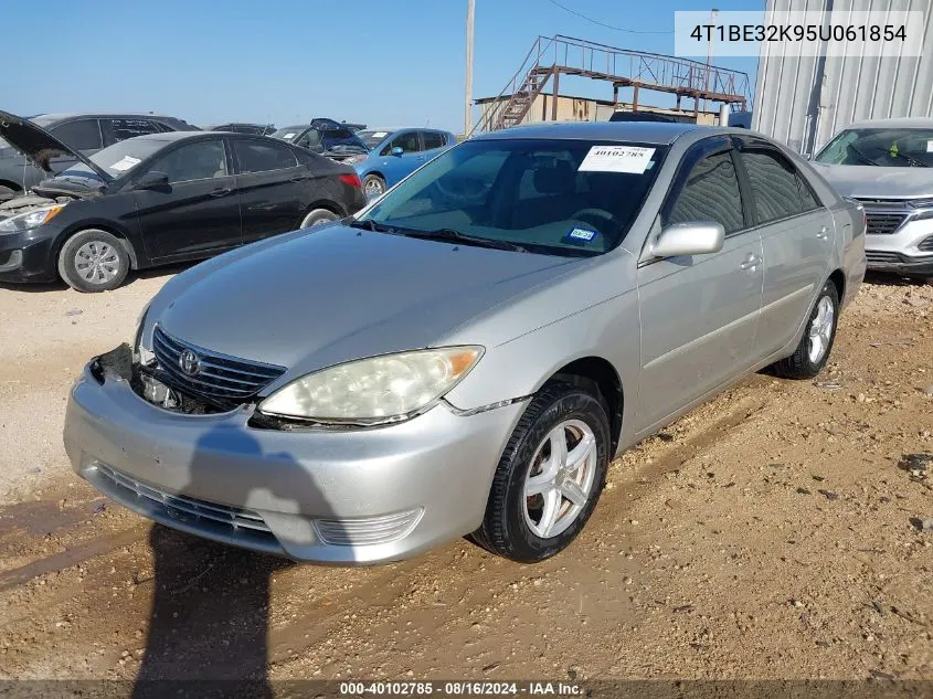 2005 Toyota Camry Le VIN: 4T1BE32K95U061854 Lot: 40102785