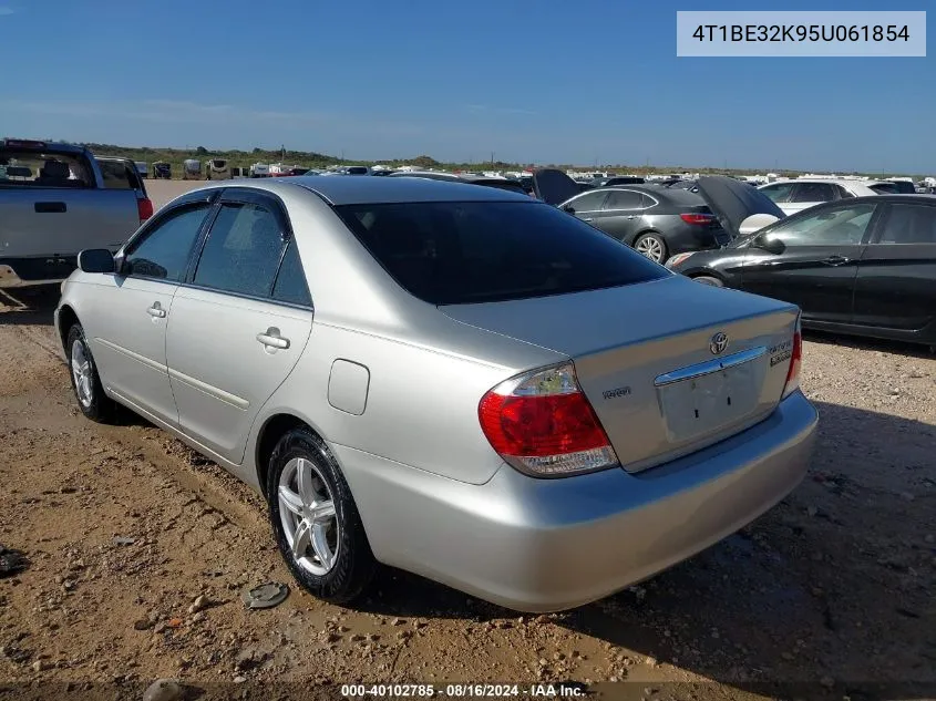 2005 Toyota Camry Le VIN: 4T1BE32K95U061854 Lot: 40102785