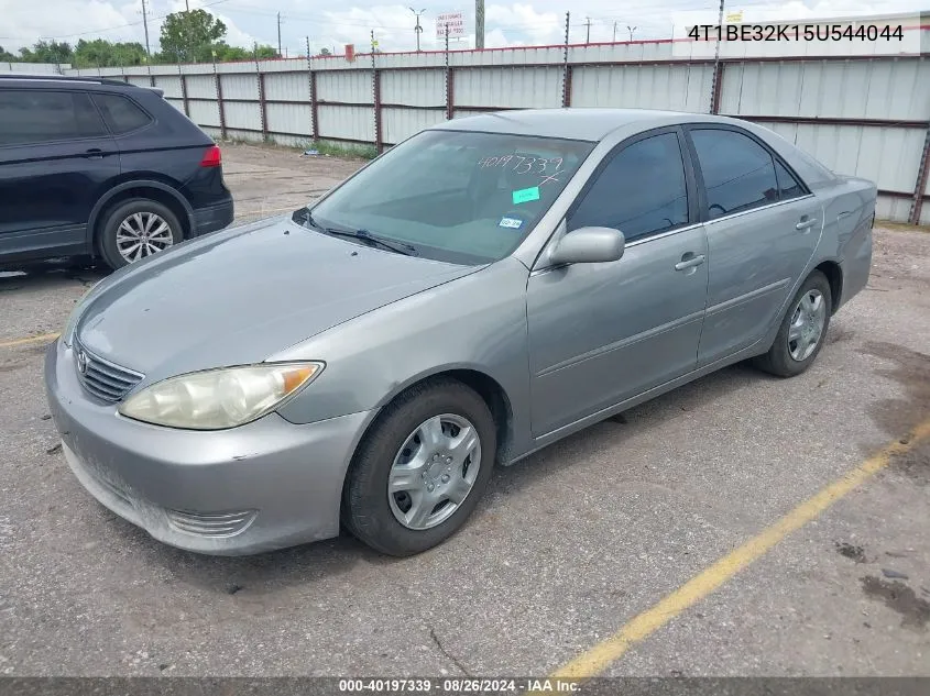 2005 Toyota Camry Le VIN: 4T1BE32K15U544044 Lot: 40197339