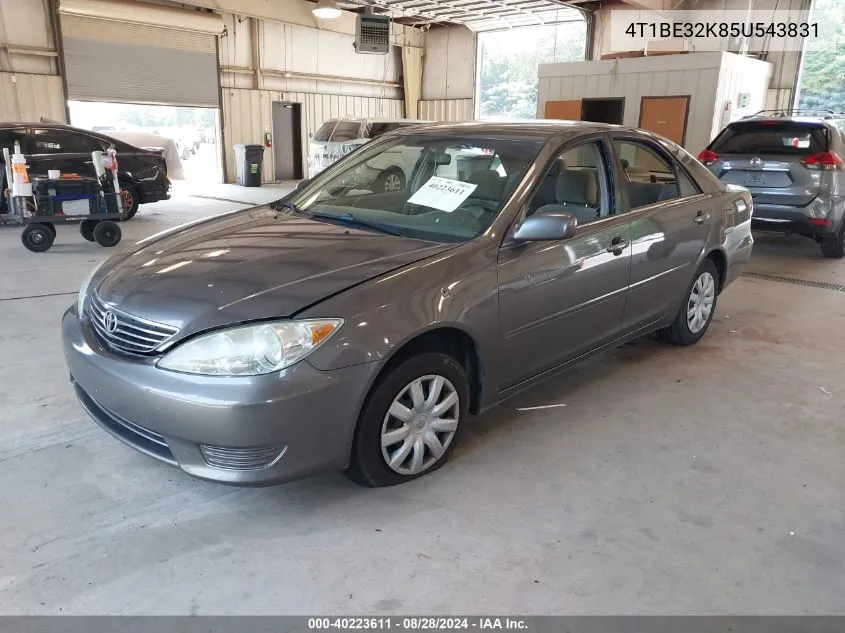 2005 Toyota Camry Le VIN: 4T1BE32K85U543831 Lot: 40223611