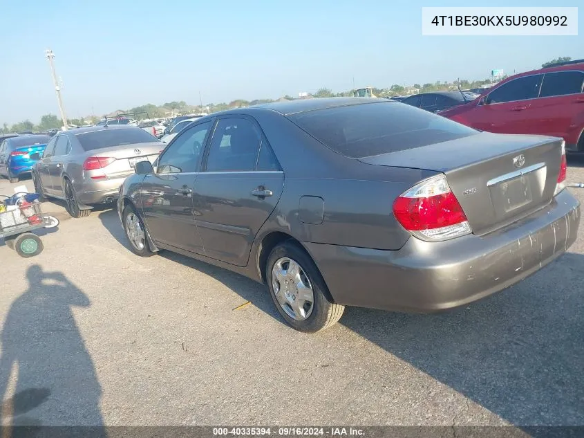 2005 Toyota Camry Le VIN: 4T1BE30KX5U980992 Lot: 40335394