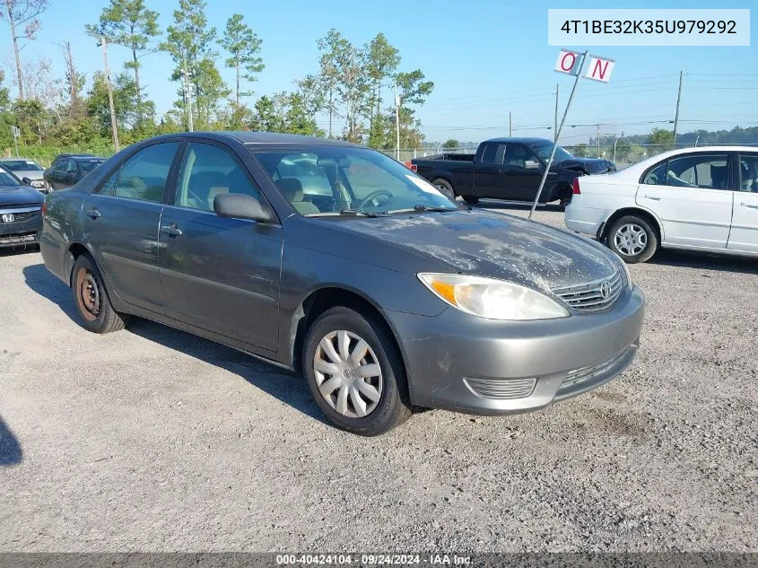 2005 Toyota Camry Std VIN: 4T1BE32K35U979292 Lot: 40424104