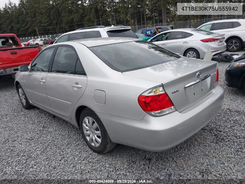 2005 Toyota Camry Le VIN: 4T1BE30K75U555942 Lot: 40424889