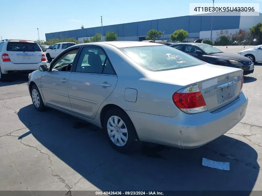 2005 Toyota Camry Le VIN: 4T1BE30K95U433096 Lot: 40426436