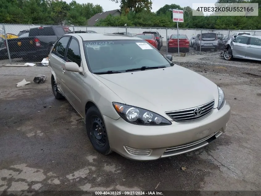 2005 Toyota Camry Le VIN: 4TBE32K05U552166 Lot: 40438325