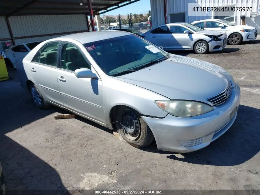 2005 Toyota Camry Le VIN: 4T1BE32K45U075970 Lot: 40442533