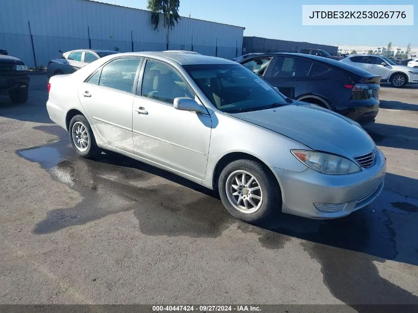 2005 Toyota Camry Le VIN: JTDBE32K253026776 Lot: 40447424