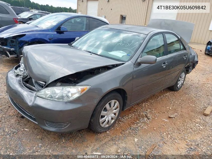 2005 Toyota Camry Le VIN: 4T1BE30K05U609842 Lot: 40450873