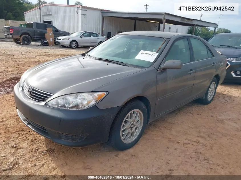 2005 Toyota Camry Le VIN: 4T1BE32K25U942542 Lot: 40482616