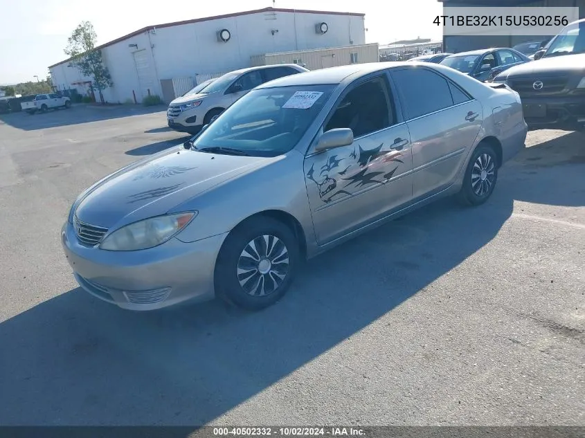 2005 Toyota Camry Le VIN: 4T1BE32K15U530256 Lot: 40502332