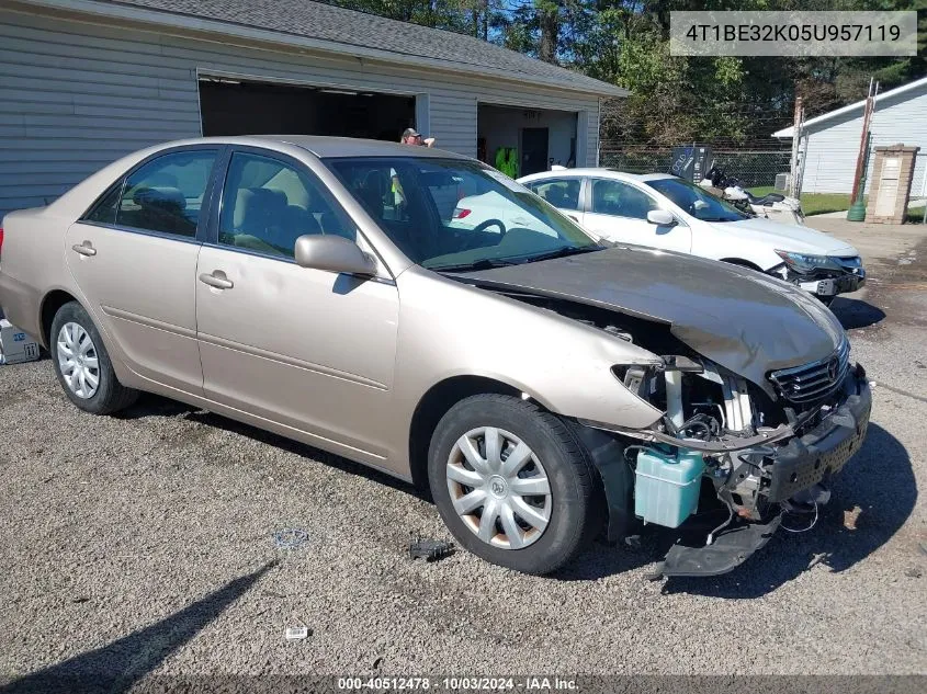 2005 Toyota Camry Le VIN: 4T1BE32K05U957119 Lot: 40512478