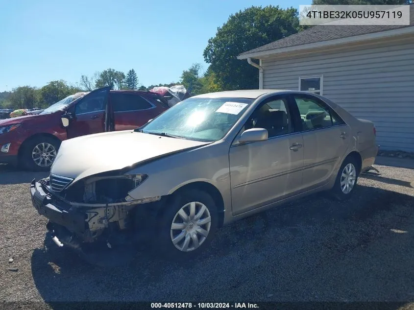 2005 Toyota Camry Le VIN: 4T1BE32K05U957119 Lot: 40512478