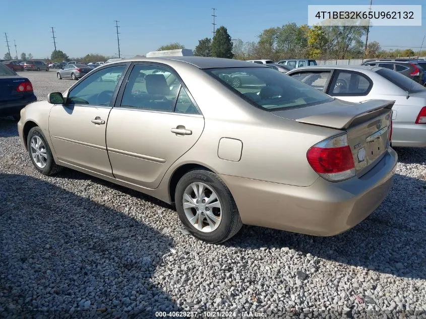 2005 Toyota Camry Le VIN: 4T1BE32K65U962132 Lot: 40629237