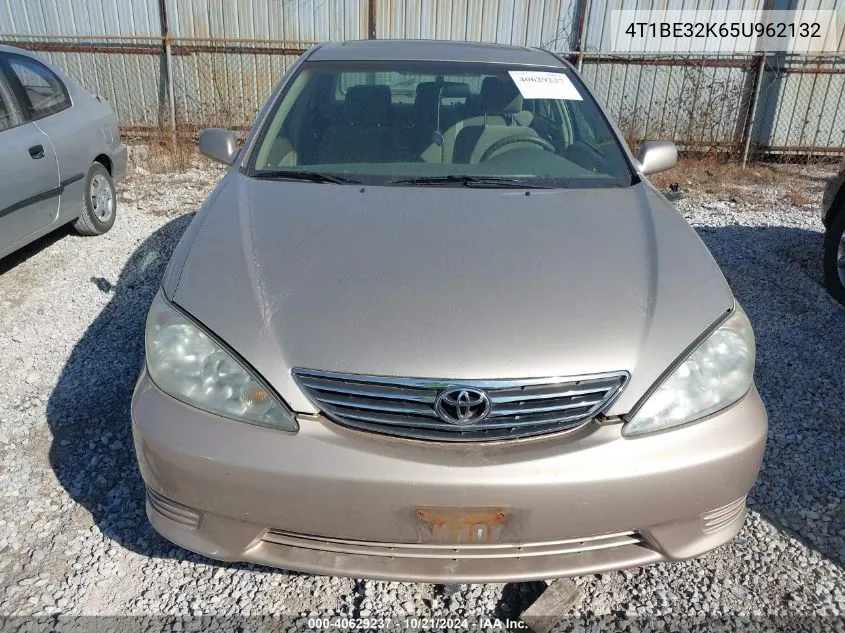 2005 Toyota Camry Le VIN: 4T1BE32K65U962132 Lot: 40629237