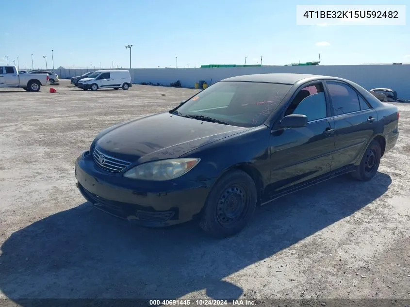 2005 Toyota Camry Std VIN: 4T1BE32K15U592482 Lot: 40691445