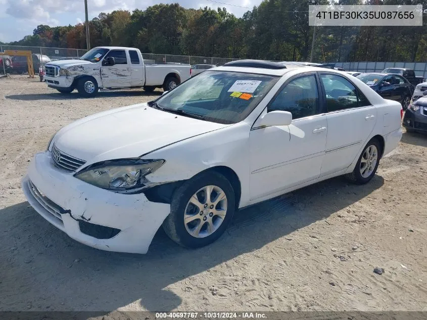 2005 Toyota Camry Xle V6 VIN: 4T1BF30K35U087656 Lot: 40697767