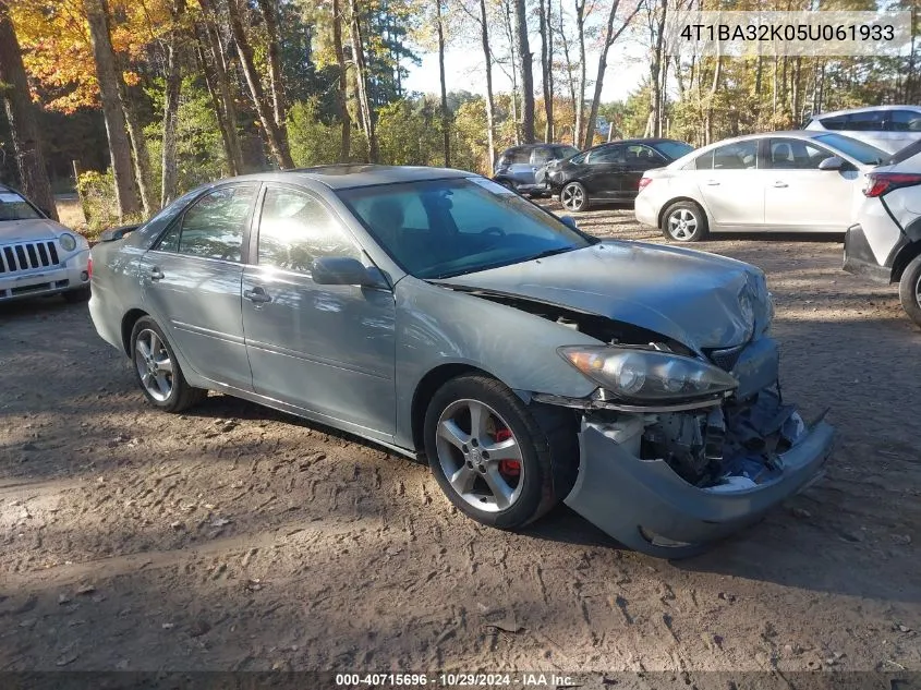 2005 Toyota Camry Se V6 VIN: 4T1BA32K05U061933 Lot: 40715696