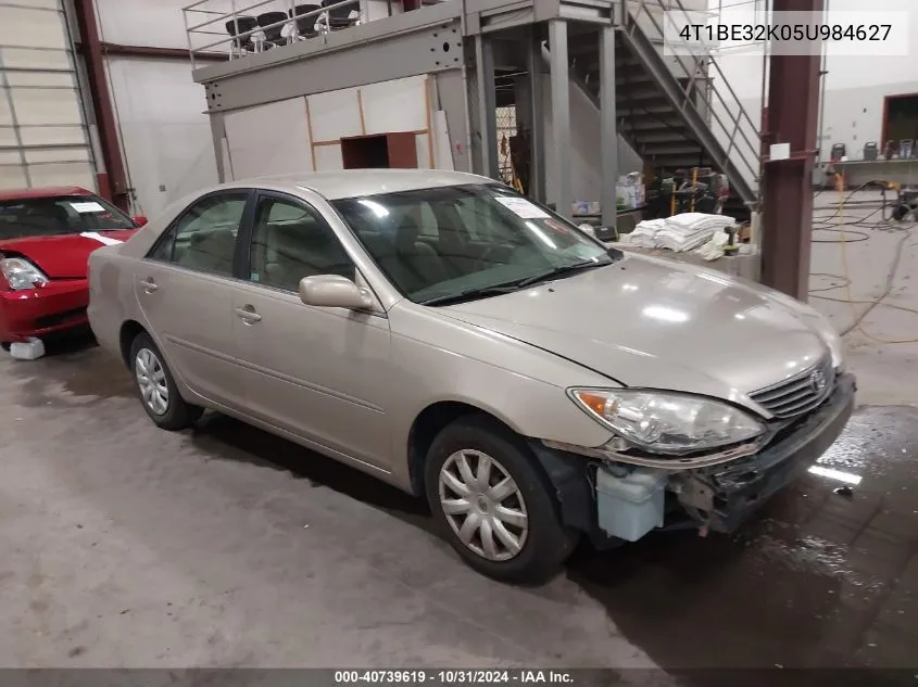 2005 Toyota Camry Le VIN: 4T1BE32K05U984627 Lot: 40739619