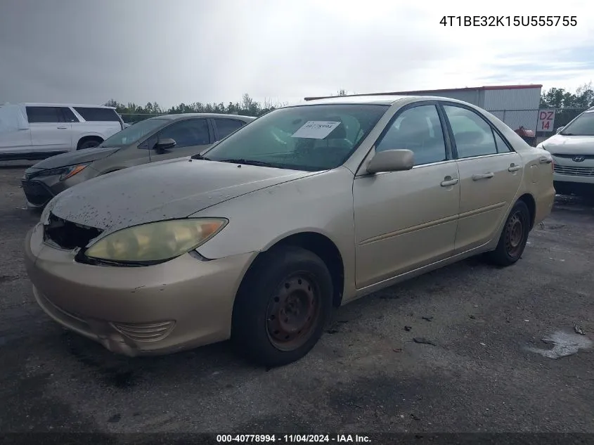 2005 Toyota Camry Le VIN: 4T1BE32K15U555755 Lot: 40778994