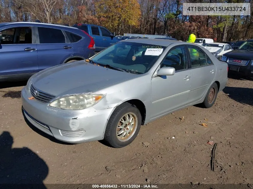 2005 Toyota Camry Le VIN: 4T1BE30K15U433724 Lot: 40856432