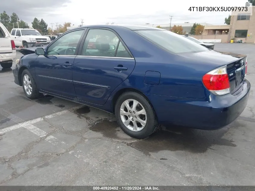 2005 Toyota Camry Xle V6 VIN: 4T1BF30KX5U097973 Lot: 40920452