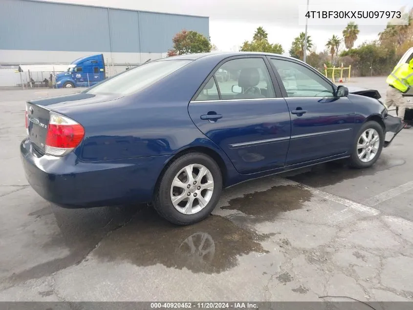 2005 Toyota Camry Xle V6 VIN: 4T1BF30KX5U097973 Lot: 40920452