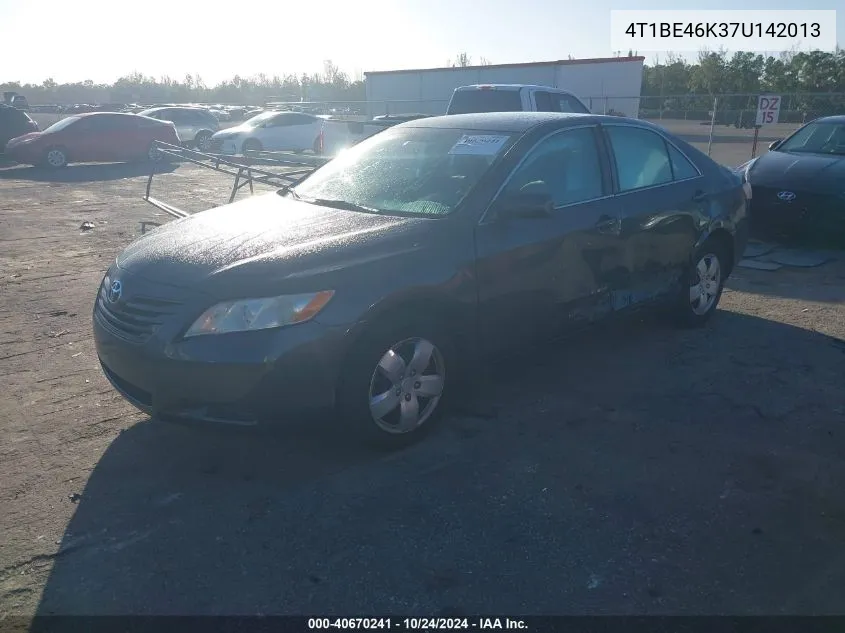 2007 Toyota Camry Ce/Le/Xle/Se VIN: 4T1BE46K37U142013 Lot: 40670241