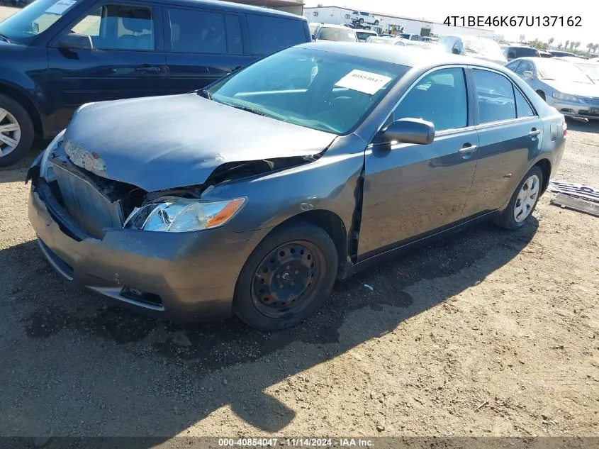 2007 Toyota Camry Le VIN: 4T1BE46K67U137162 Lot: 40854047