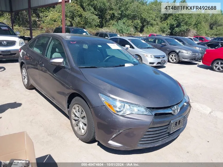 2015 Toyota Camry Le VIN: 4T4BF1FKXFR492688 Lot: 40474604