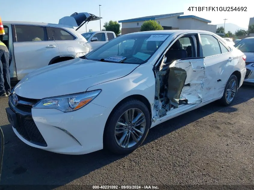 4T1BF1FK1GU254692 2016 Toyota Camry Se