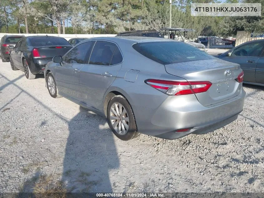 2018 Toyota Camry Le VIN: 4T1B11HKXJU063176 Lot: 40765104