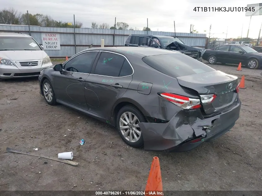 2018 Toyota Camry Le VIN: 4T1B11HK3JU101945 Lot: 40796261