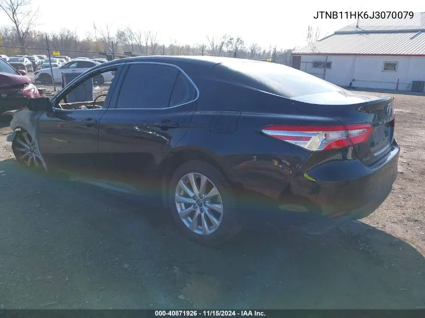 2018 Toyota Camry Le VIN: JTNB11HK6J3070079 Lot: 40871926