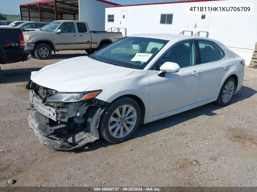 4T1B11HK1KU706709 2019 Toyota Camry Le