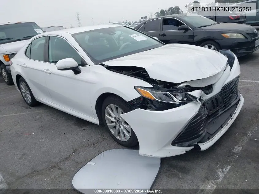 2019 Toyota Camry Le VIN: 4T1B11HK3KU255251 Lot: 39810883