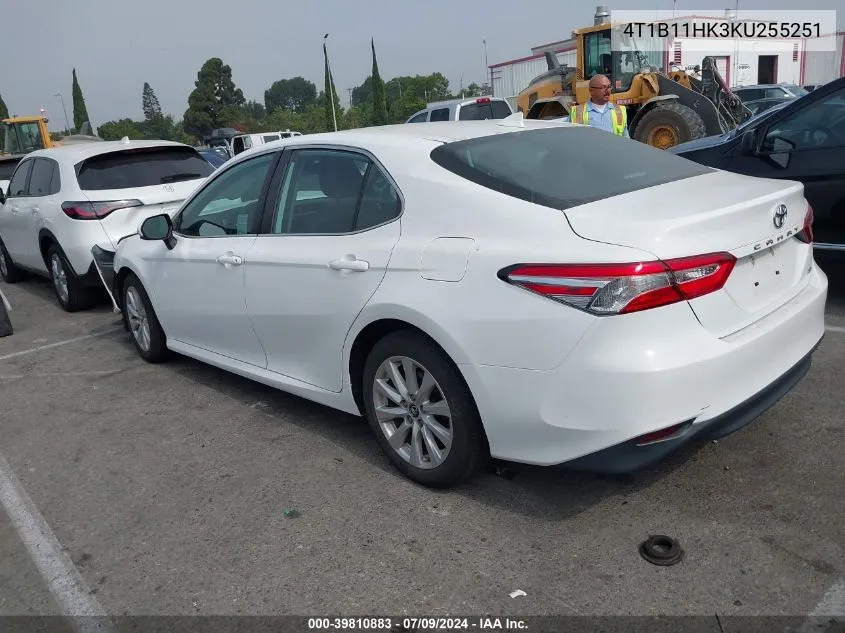 4T1B11HK3KU255251 2019 Toyota Camry Le