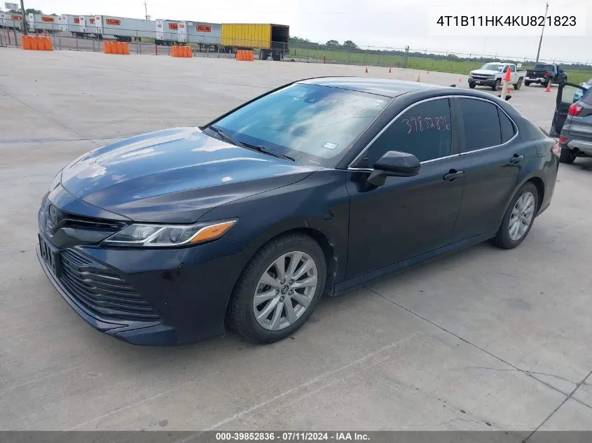 2019 Toyota Camry Le VIN: 4T1B11HK4KU821823 Lot: 39852836