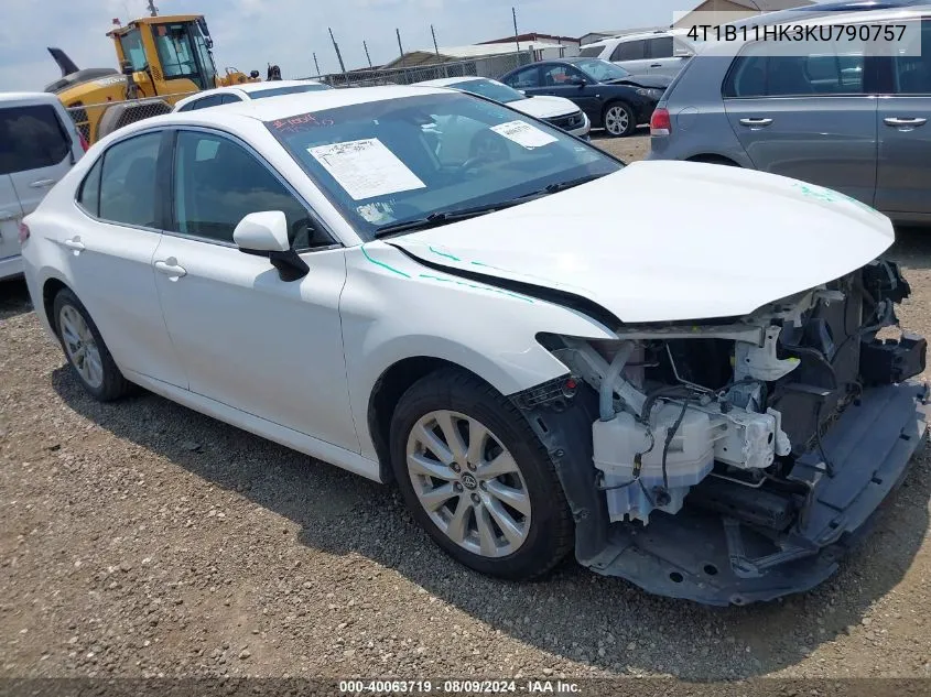 4T1B11HK3KU790757 2019 Toyota Camry Le