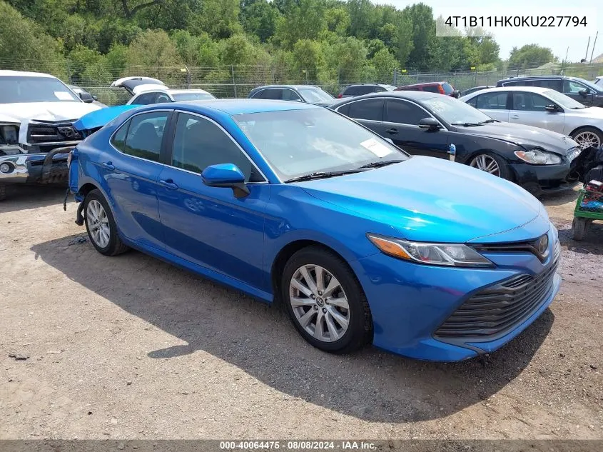 2019 Toyota Camry Le VIN: 4T1B11HK0KU227794 Lot: 40064475