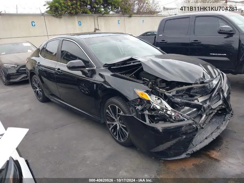 2019 Toyota Camry L/Le/Xle/Se/Xse VIN: 4T1B11HK1KU704281 Lot: 40620526