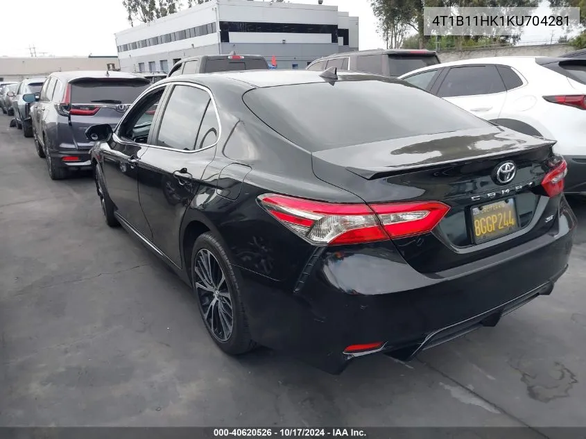 2019 Toyota Camry L/Le/Xle/Se/Xse VIN: 4T1B11HK1KU704281 Lot: 40620526