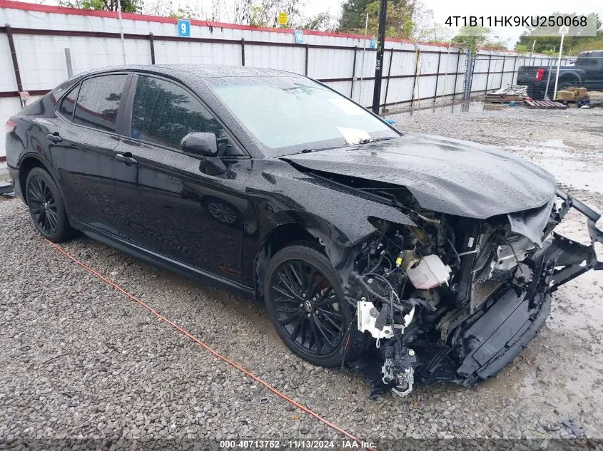 4T1B11HK9KU250068 2019 Toyota Camry Se