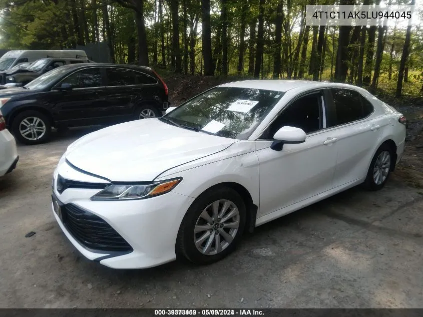 2020 Toyota Camry Le VIN: 4T1C11AK5LU944045 Lot: 39373459