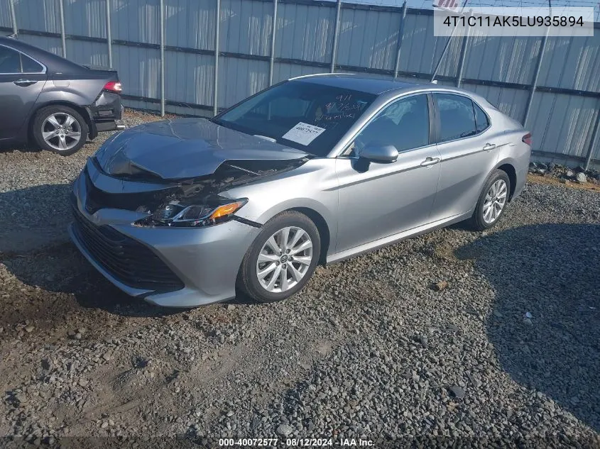 2020 Toyota Camry Le VIN: 4T1C11AK5LU935894 Lot: 40072577