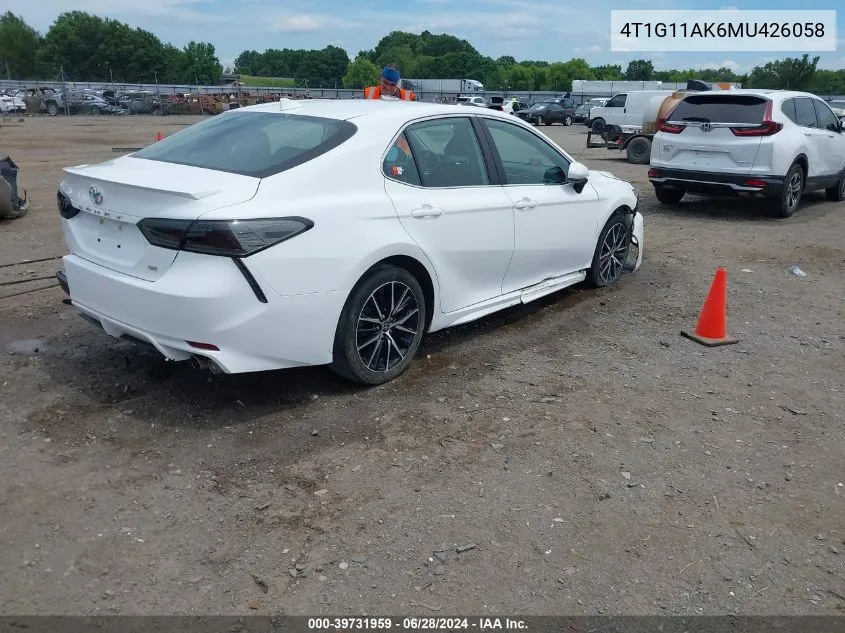 4T1G11AK6MU426058 2021 Toyota Camry Se