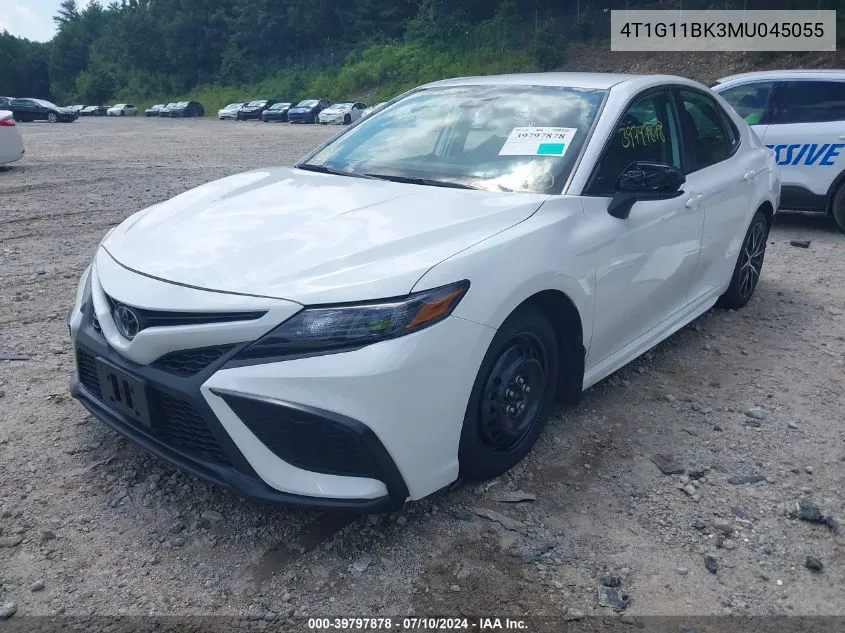 4T1G11BK3MU045055 2021 Toyota Camry Se Awd