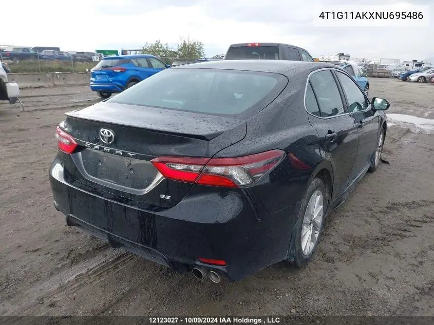 4T1G11AKXNU695486 2022 Toyota Camry Se