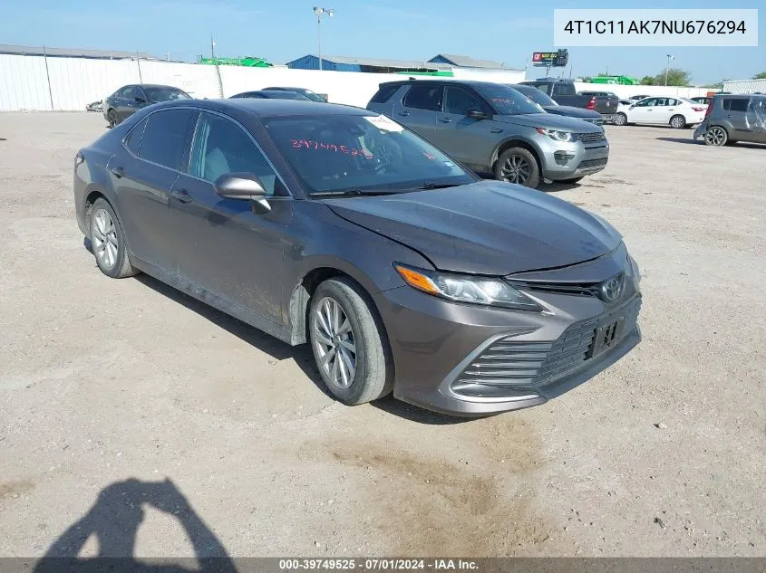 2022 Toyota Camry Le VIN: 4T1C11AK7NU676294 Lot: 39749525